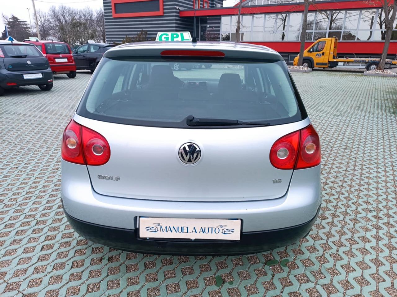 Volkswagen Golf 5 1.6 GPL 5p.