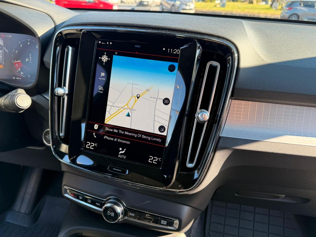 VOLVO XC40 MOMENTUM T2 1.5BENZINA 129CV AUTOMATICA EURO6B