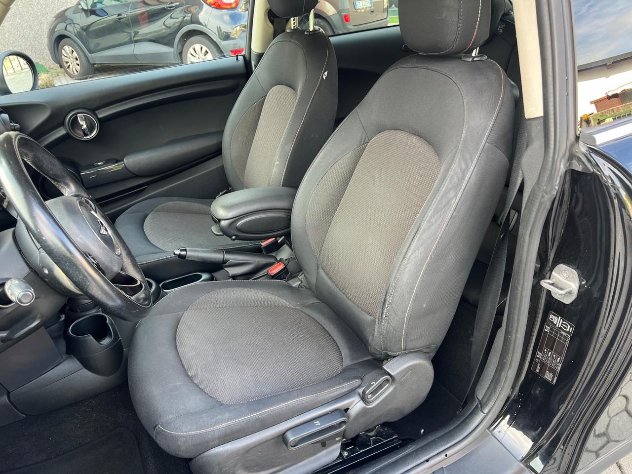 Mini 1.5 One D Business XL