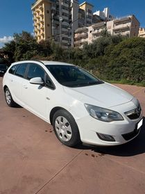 OPEL ASTRA 1.4 BENZINA SW POCHI KM CON GARANZIA