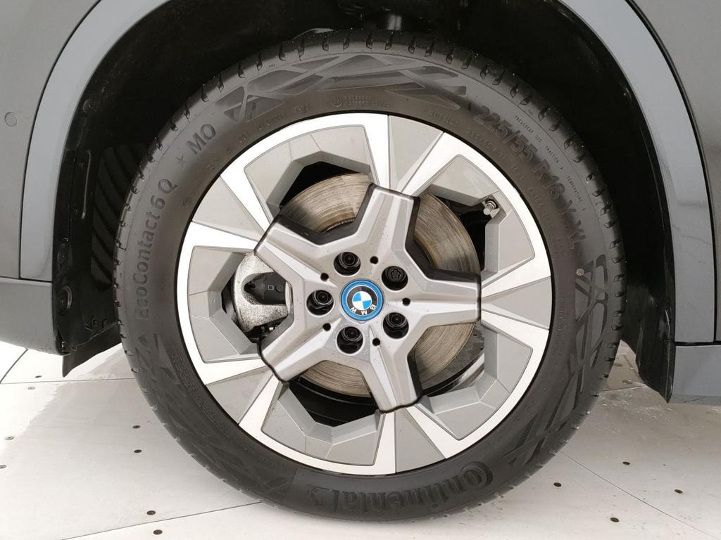 BMW iX1 30 xLine xDrive