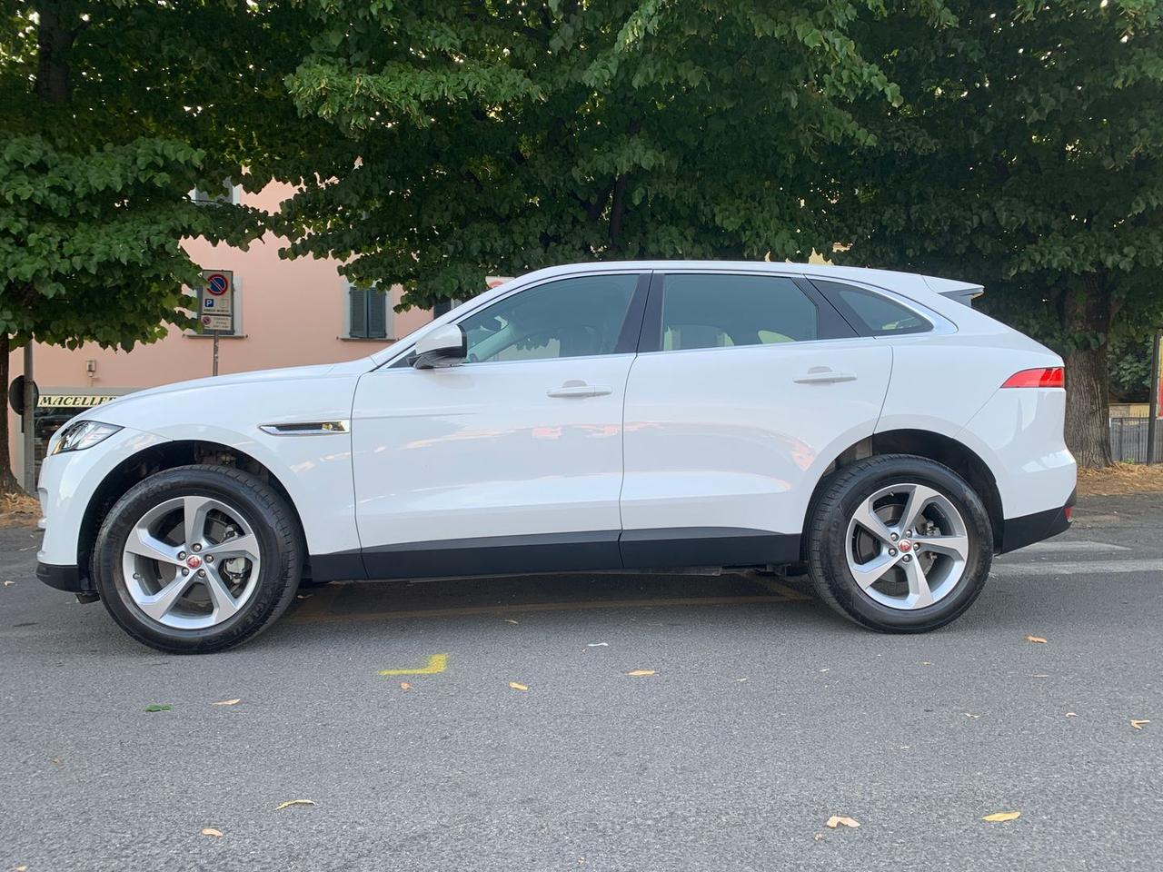 Jaguar F-Pace 2.0 20d Turbo #6306