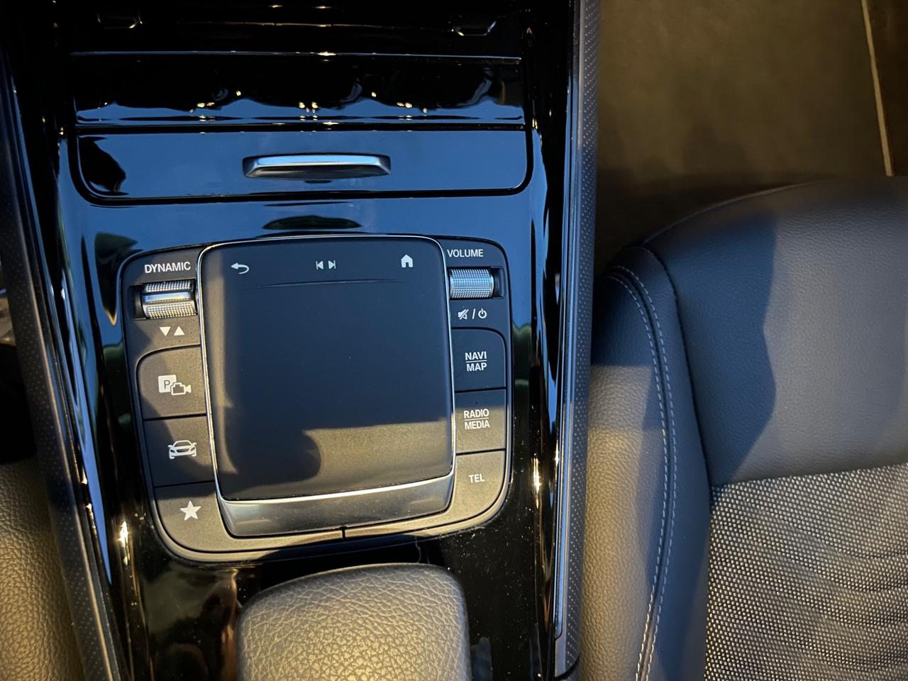 Mercedes-benz GLA 200 d Automatic Sport KM CERTIFICATI!!