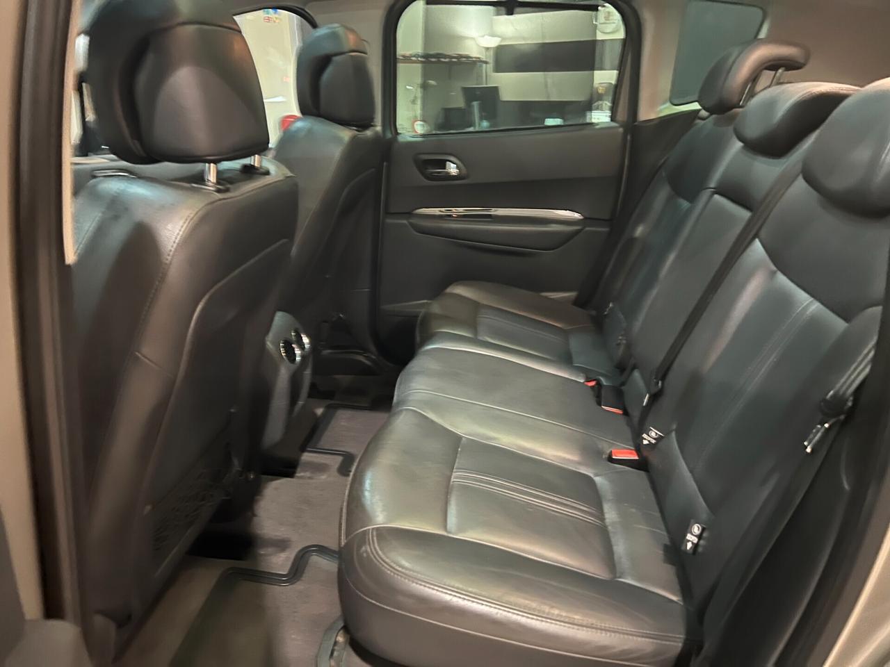 Peugeot 3008 1.6 HDi/TETTO+PELLE/UNIPROP