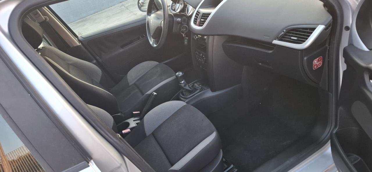 GPL 2009 Peugeot 207 1.4 8V 75CV 5p. Energie Sport ECO GPL