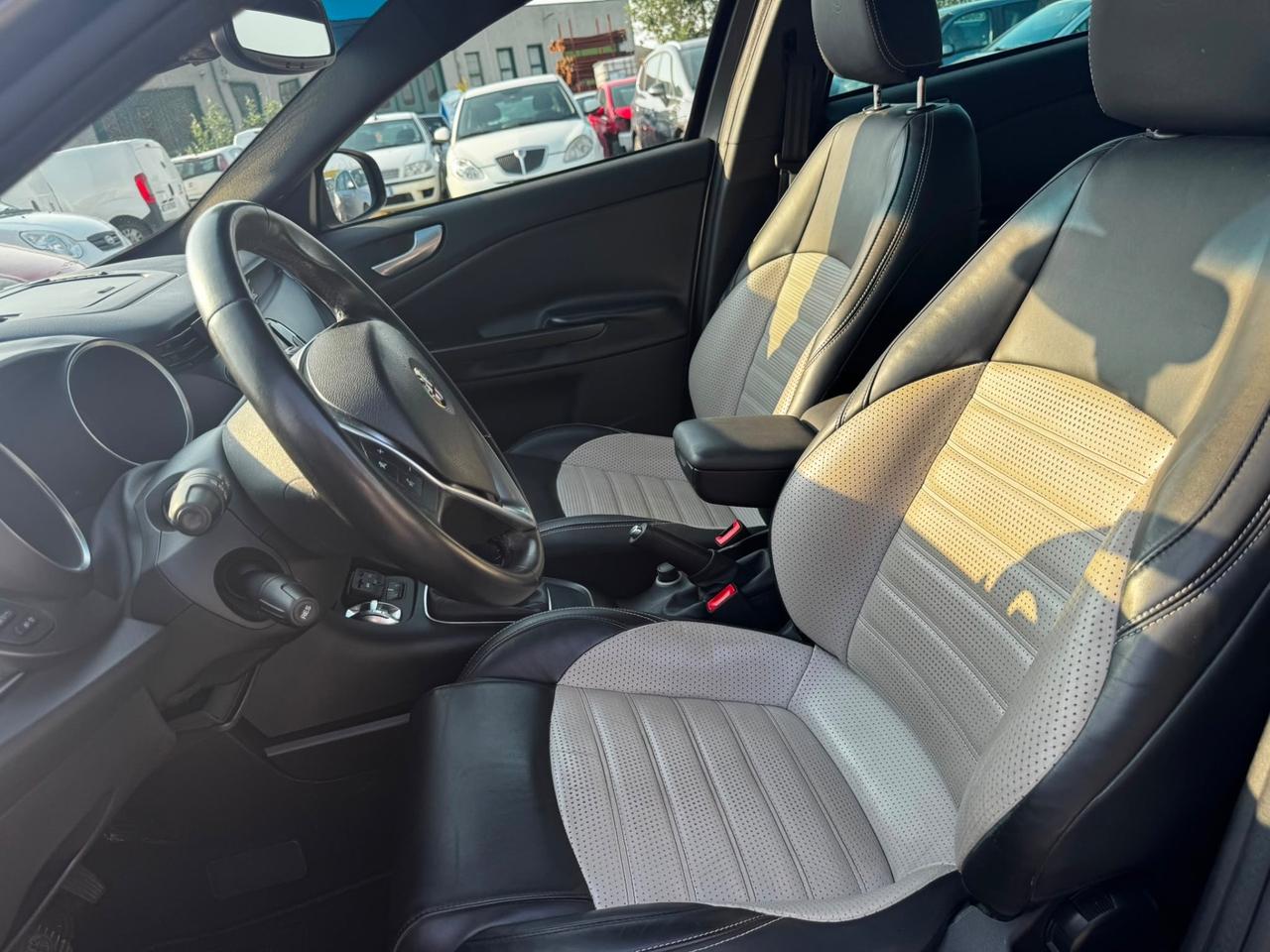 Alfa Romeo Giulietta 1.6 JTDm-2 120 CV Exclusive