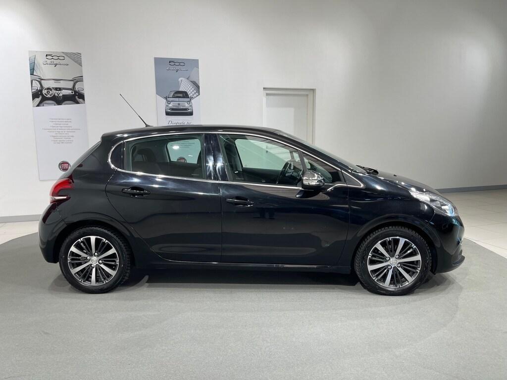 Peugeot 208 1.2 puretech Allure 82cv 5p