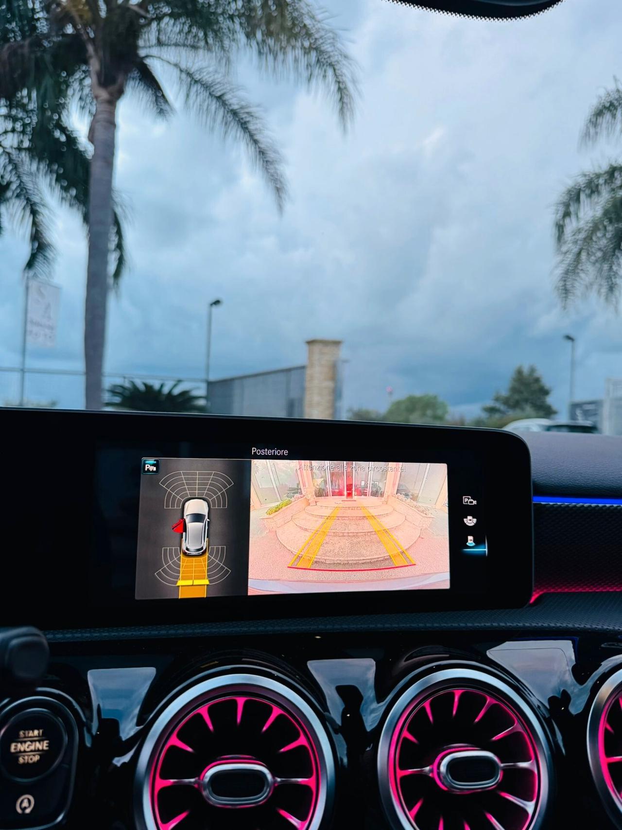 Mercedes-benz A 180d Automatic Sport Led Ambient