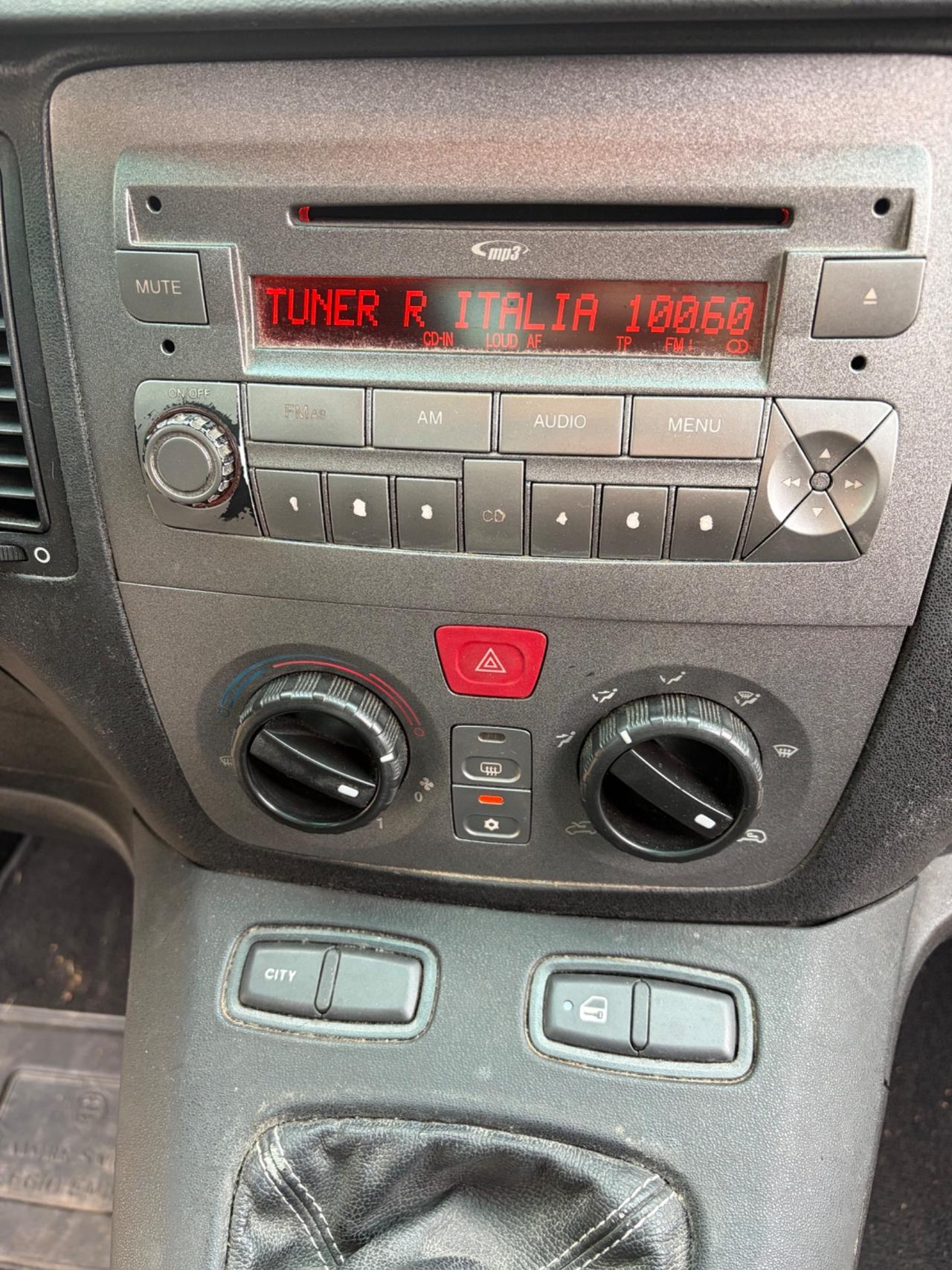 Lancia MUSA 1.4 Ecochic GPL