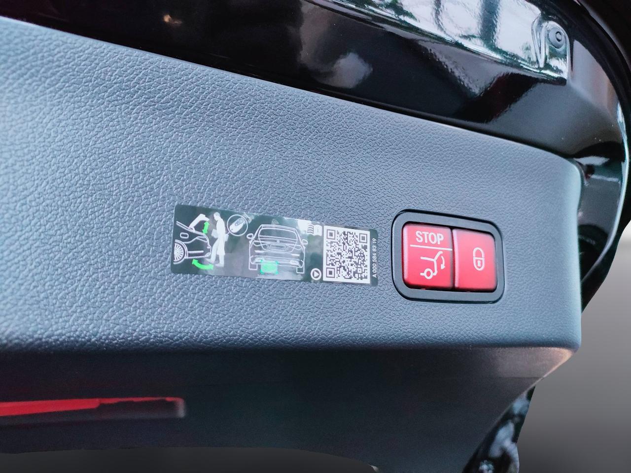 Mercedes-Benz CLA 250+ con tecnologia EQ