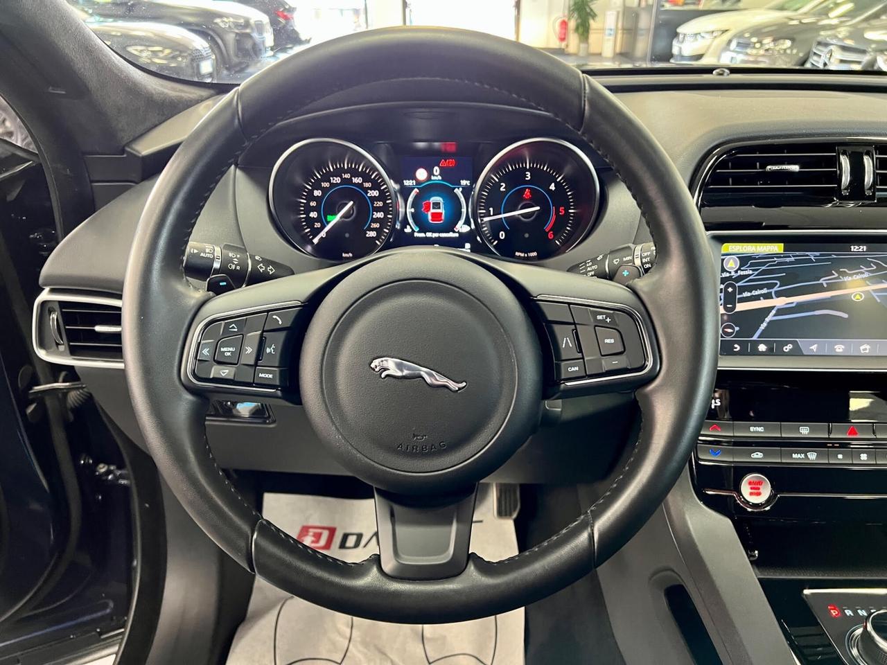 Jaguar F-Pace 2.0d i4 Pure 180cv auto
