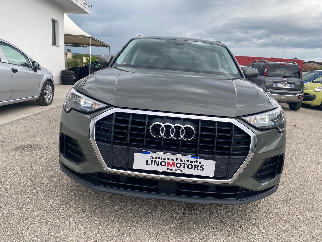 Audi Q3 35 2.0 tdi Business s-tronic N1 Autocarro 150cv