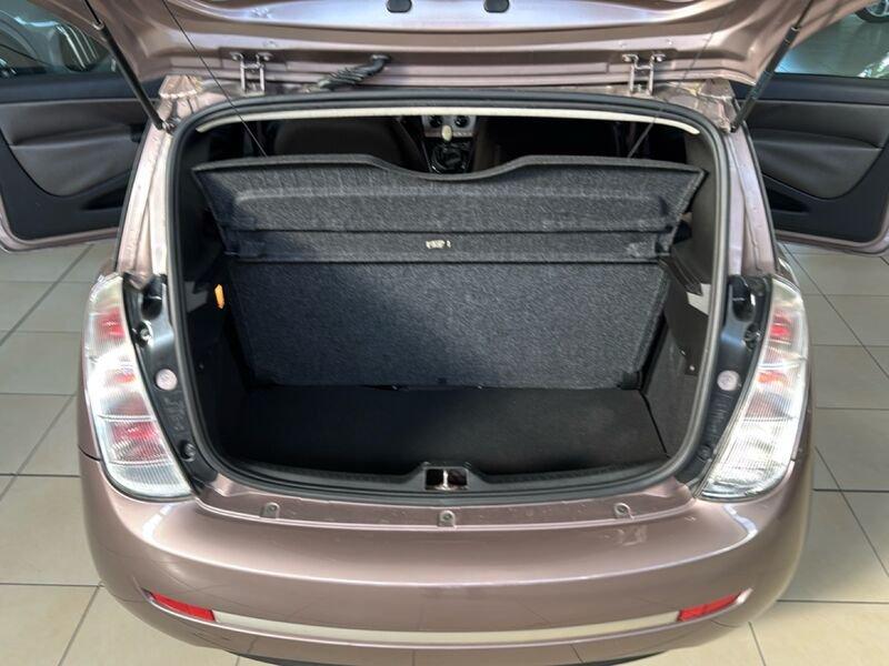 Lancia Ypsilon Ypsilon 1.2 8v Elle