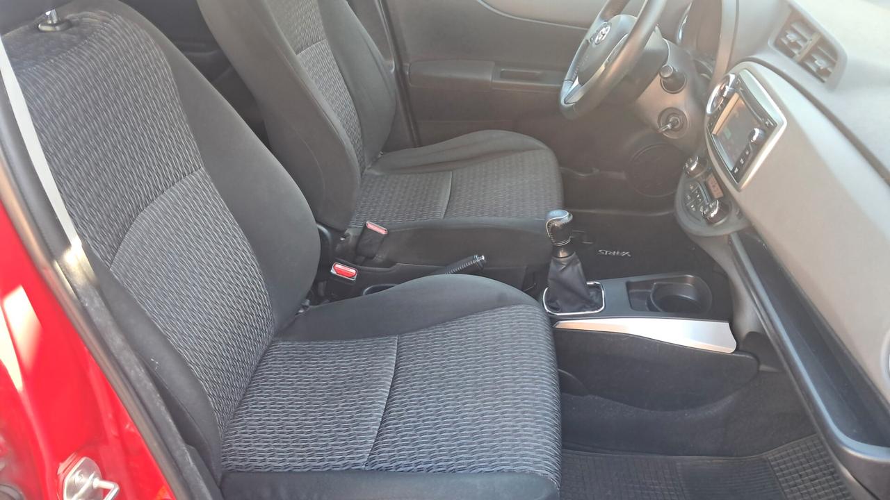 Toyota Yaris 1.0 5 porte