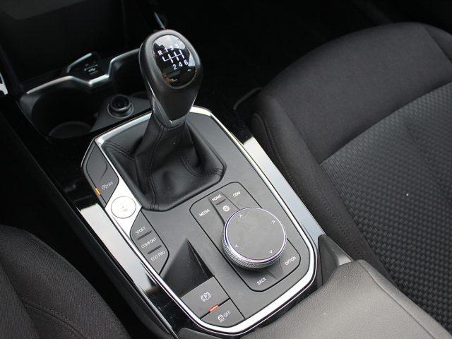 BMW 118 i 5p. Business Advantage