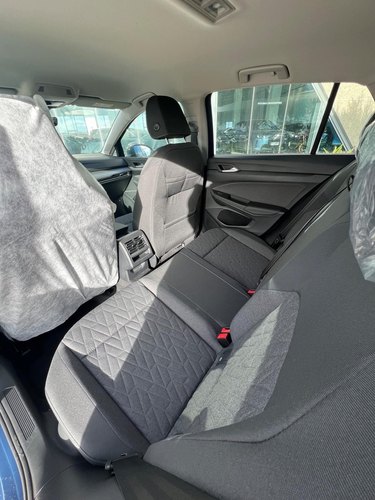 Volkswagen Golf 1.5 tsi 115cv possibilità noleggio no scoring