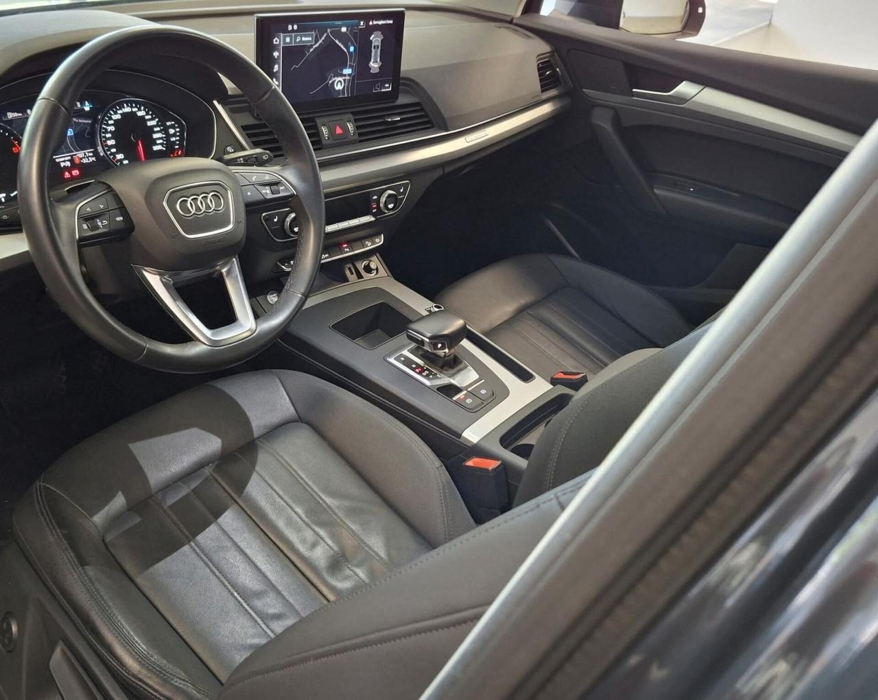 Audi Q5 40 TDI 204 CV quattro S tronic pelle Fari full led