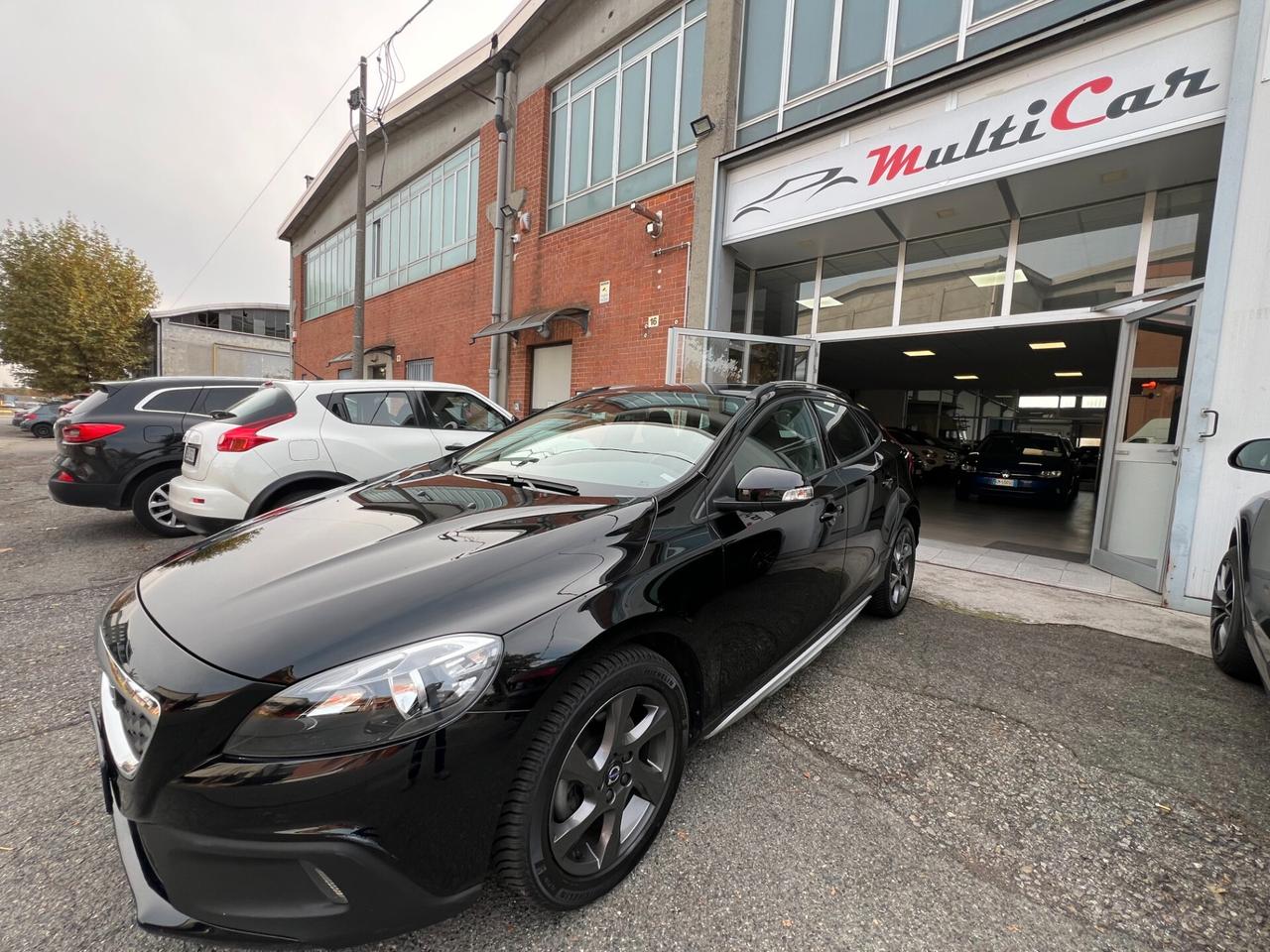 Volvo V40 Cross Country D2 1.6 Momentum