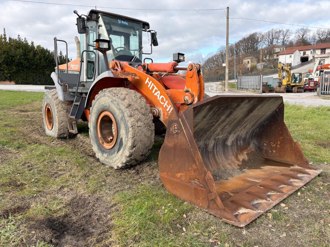 Pala Hitachi ZW220