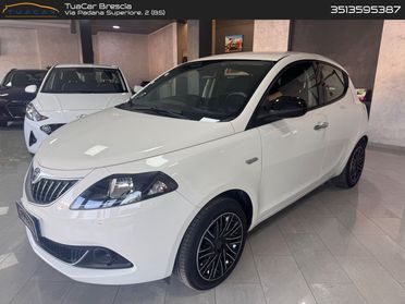 Lancia Ypsilon gold firefly MHEV #7845