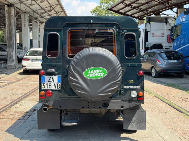 LAND ROVER Defender 110 2.2 TD4 Station Wagon N1 7 POSTI