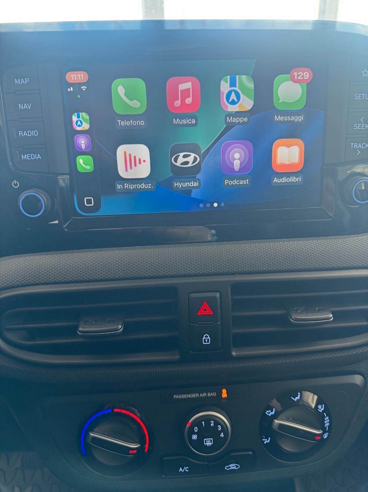 HYUNDAI i10 - FULL OPRIONAL 1.0 MPI Connectline