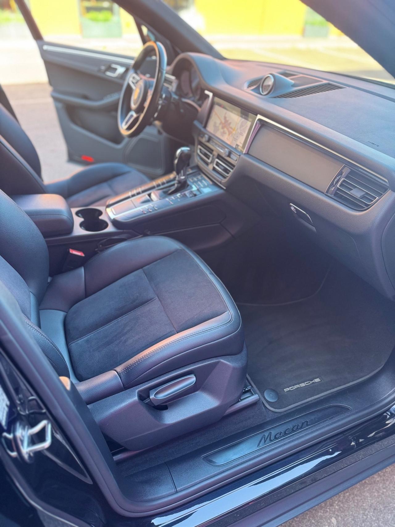 PORSCHE MACAN 2.0 245 APPROVED