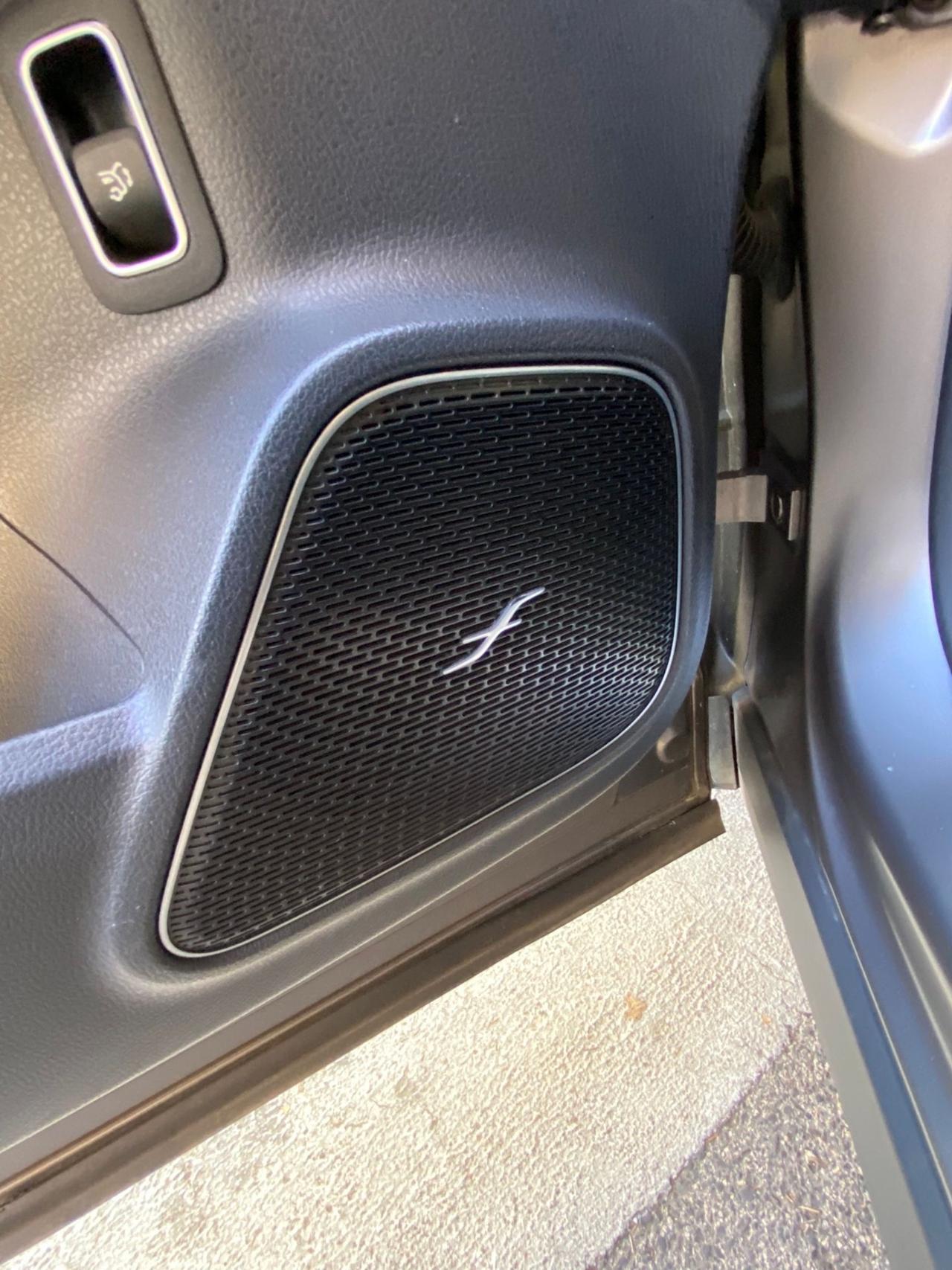 Mercedes-benz GLA 35 AMG MAGNO GRAU TETTO PELLE IVA ESPOSTA