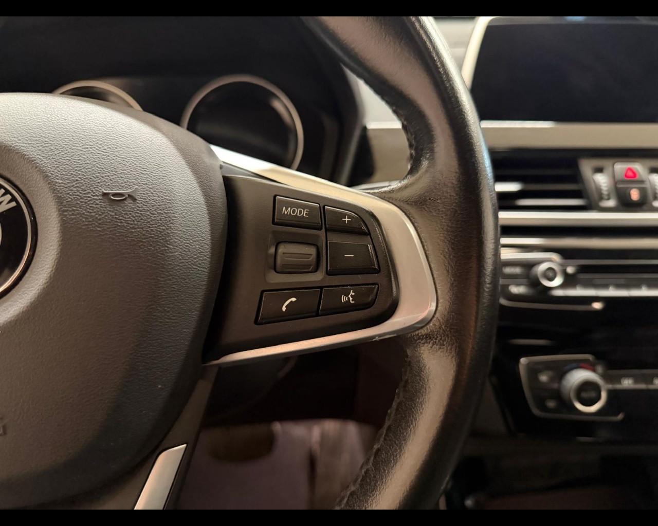 BMW X1 (F48) - X1 sDrive18d xLine