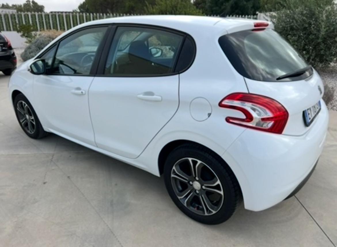 Peugeot 208 PureTech1.2 benzina 2015