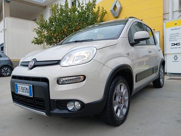 FIAT Panda 4x4 1.300 MultiJet 75cv Gancio Traino