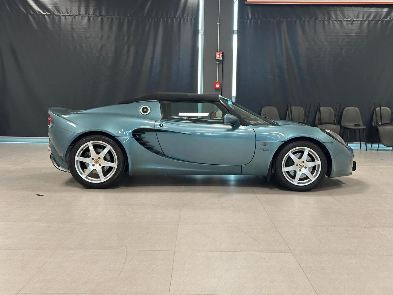 Lotus Elise Sport 135 - Guida DX