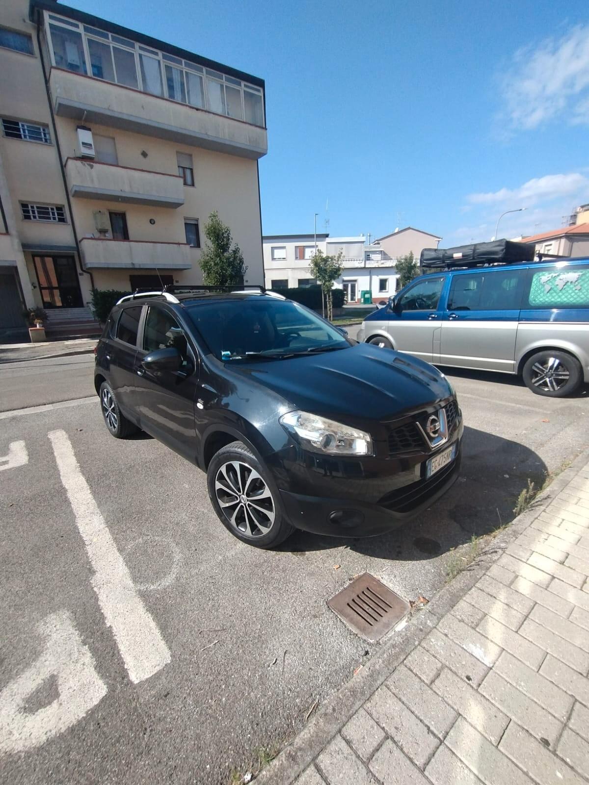 Nissan Qashqai 1.5 dCi DPF Tekna