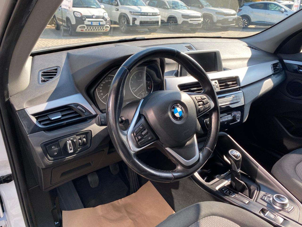 BMW X1 sdrive18d Business