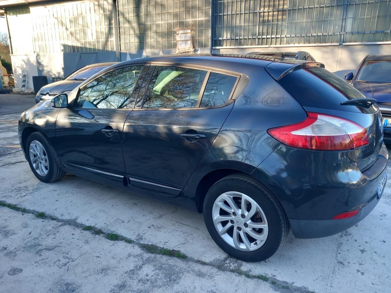 Renault Megane Mégane 1.5 dCi 110CV Wave