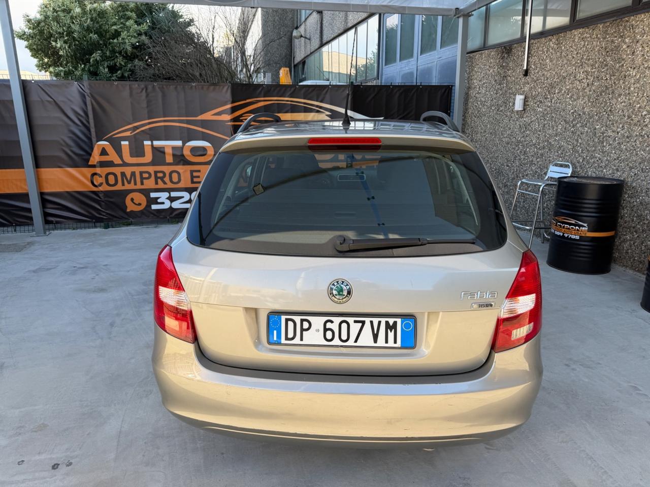 SKODA FABIA 1.4 BENZINA EURO4 COMERCIANTI