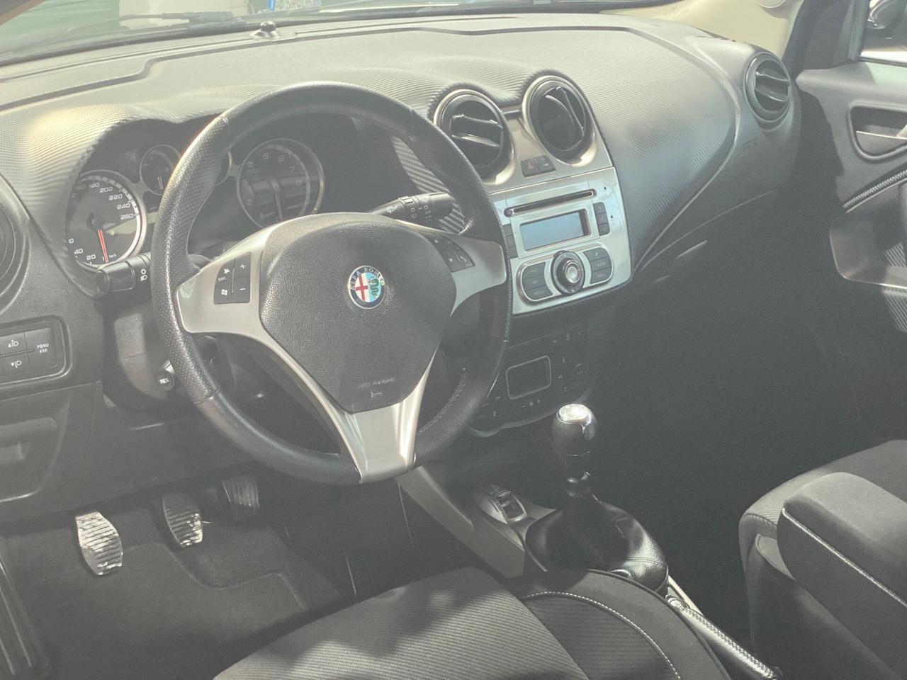 Alfa Romeo MiTo 1.4 105 CV M.air S&S Distinctive Sport Pack