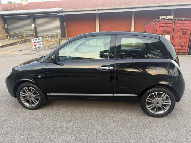 LANCIA Ypsilon 1.2 Versus senza nessun lavoro da fare