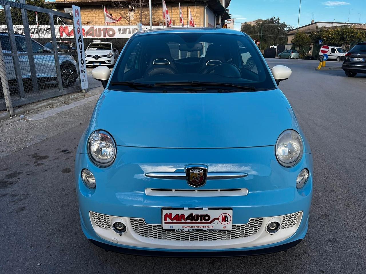 Abarth 500 1.4 Turbo T-Jet Custom