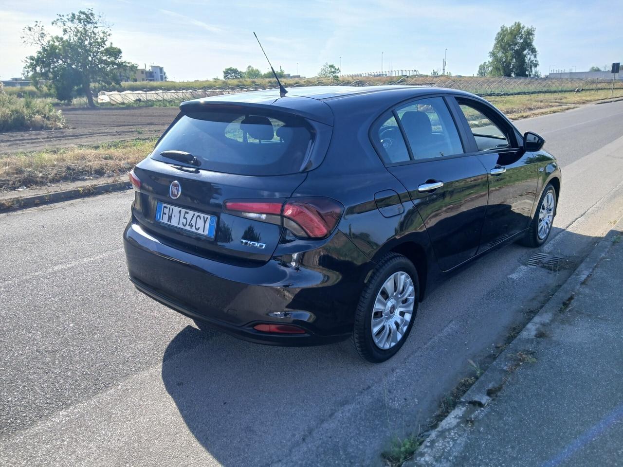 Fiat Tipo 1.3Mjt S&S 5porte Lounge IVA ESPOSTA