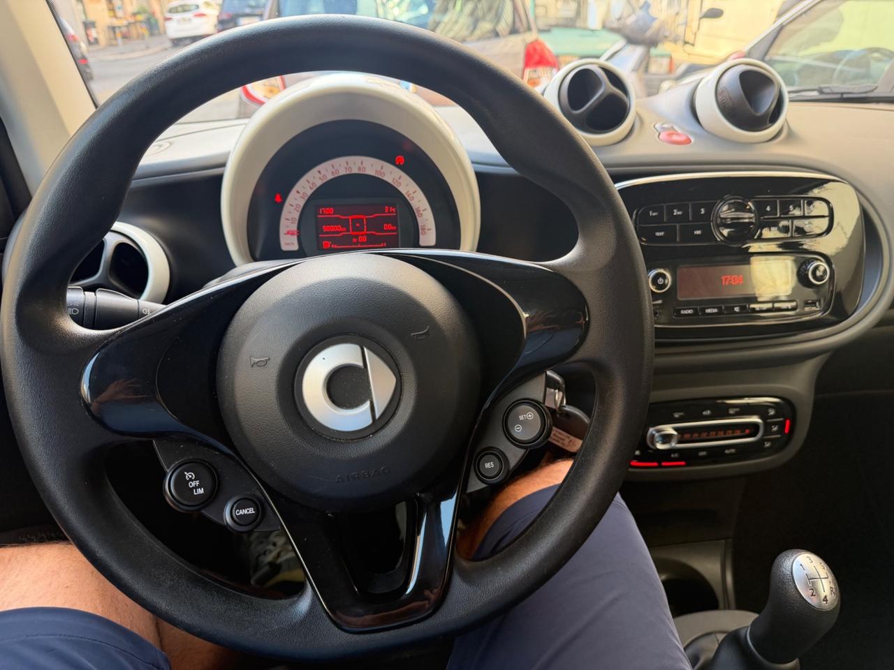 Smart ForTwo 1.0 71cv Coupe C manuale clima auto Cerchi 16