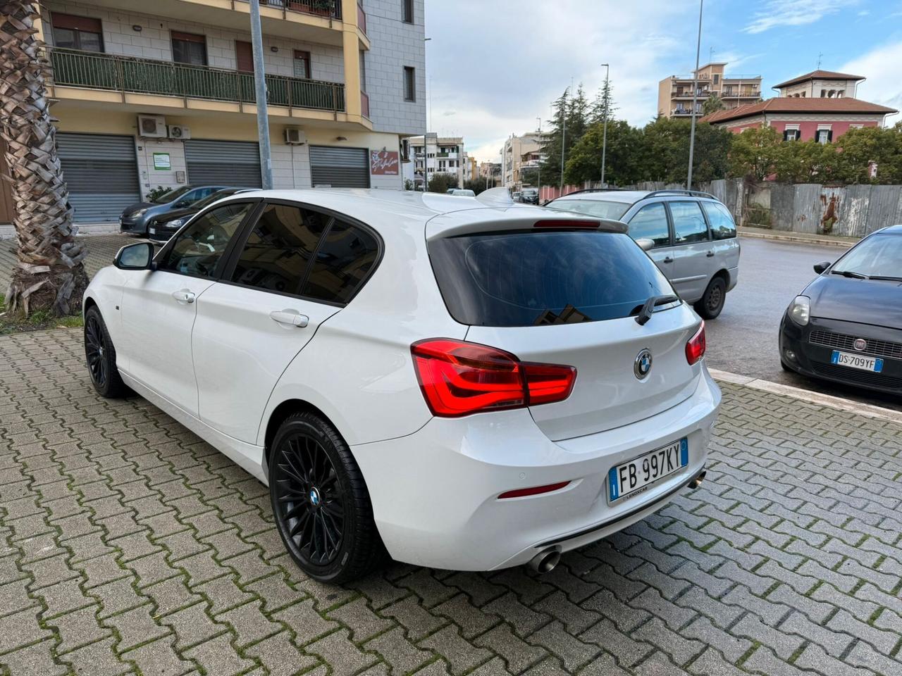 Bmw 116 116d 5p. Efficient Dynamics MSport