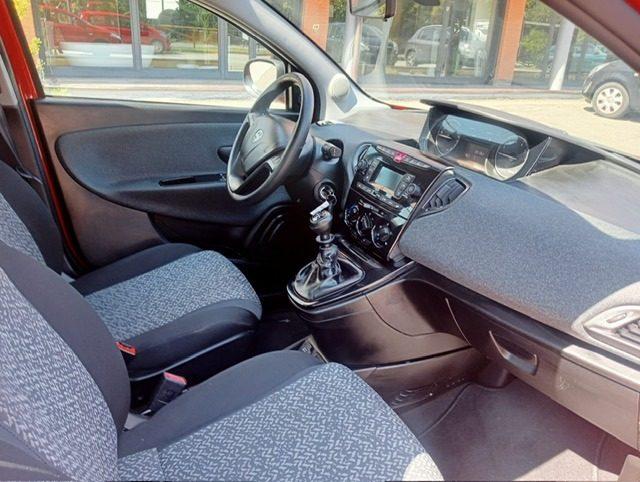 LANCIA Ypsilon 1.0 FireFly 5 P. S&S Hybrid Ecochic KM 21.000!!