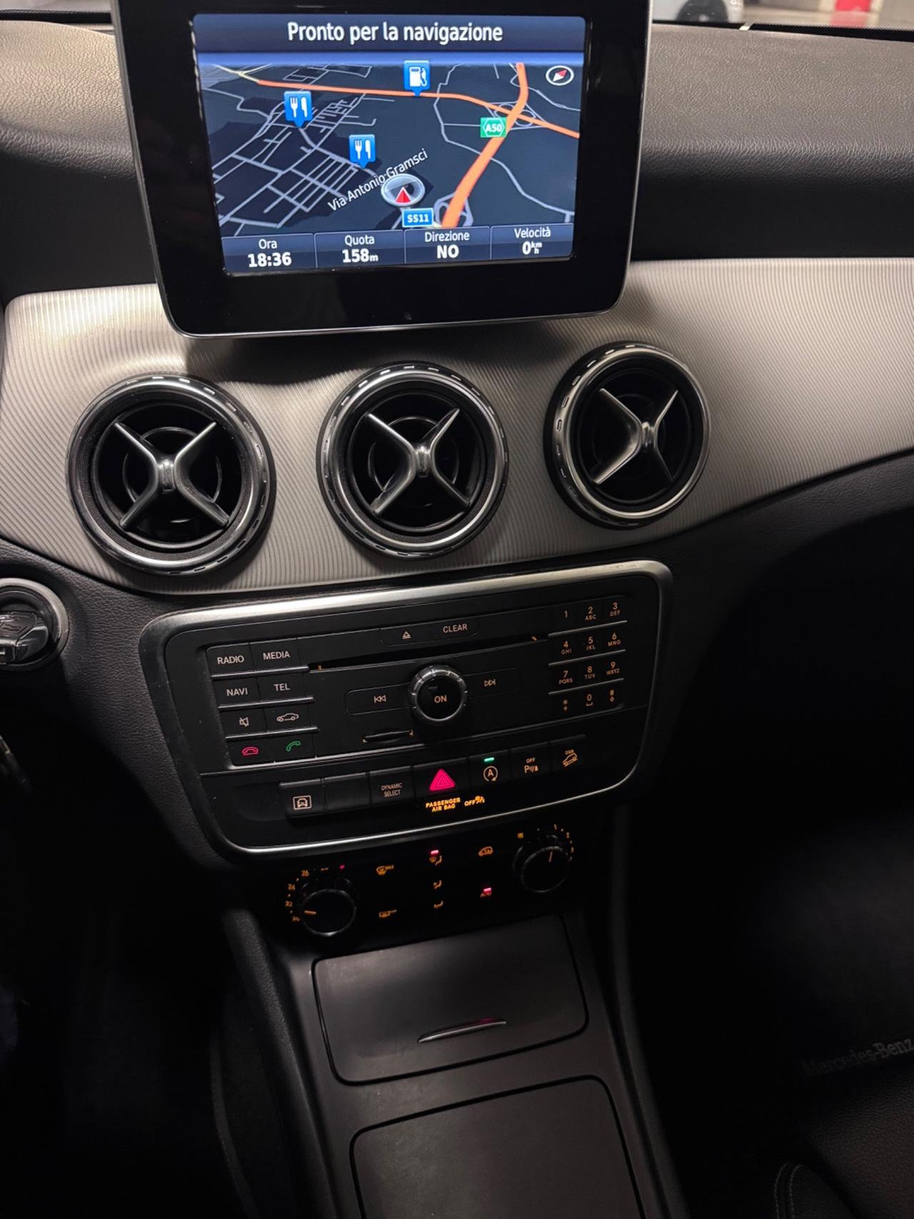 Mercedes-benz GLA 220 d Automatic 4Matic Premium