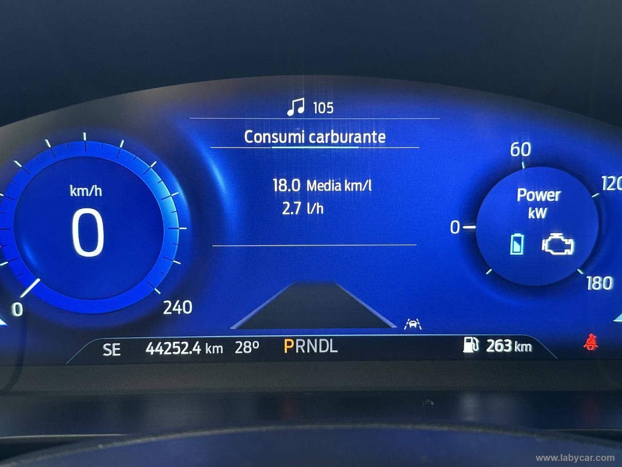 FORD Kuga 2.5 Full Hybrid 190 CVT 2WD ST-Line