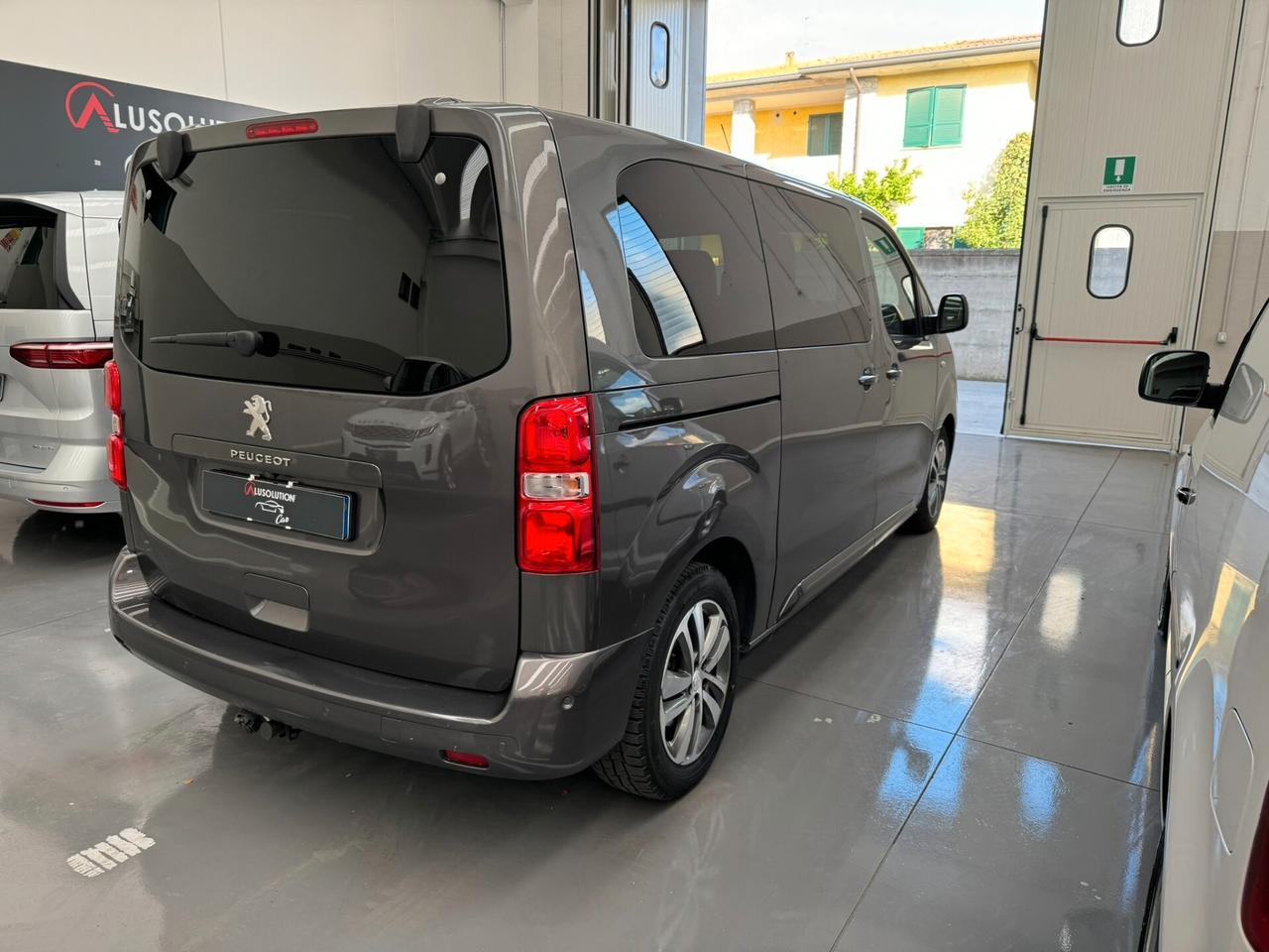 Peugeot Traveller BlueHDi 180 S&S EAT6 Long Allure