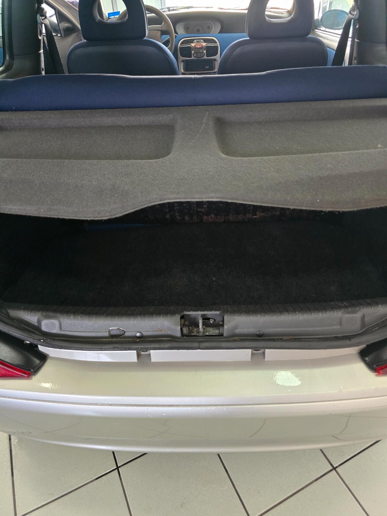 Lancia Ypsilon 1.2 Argento