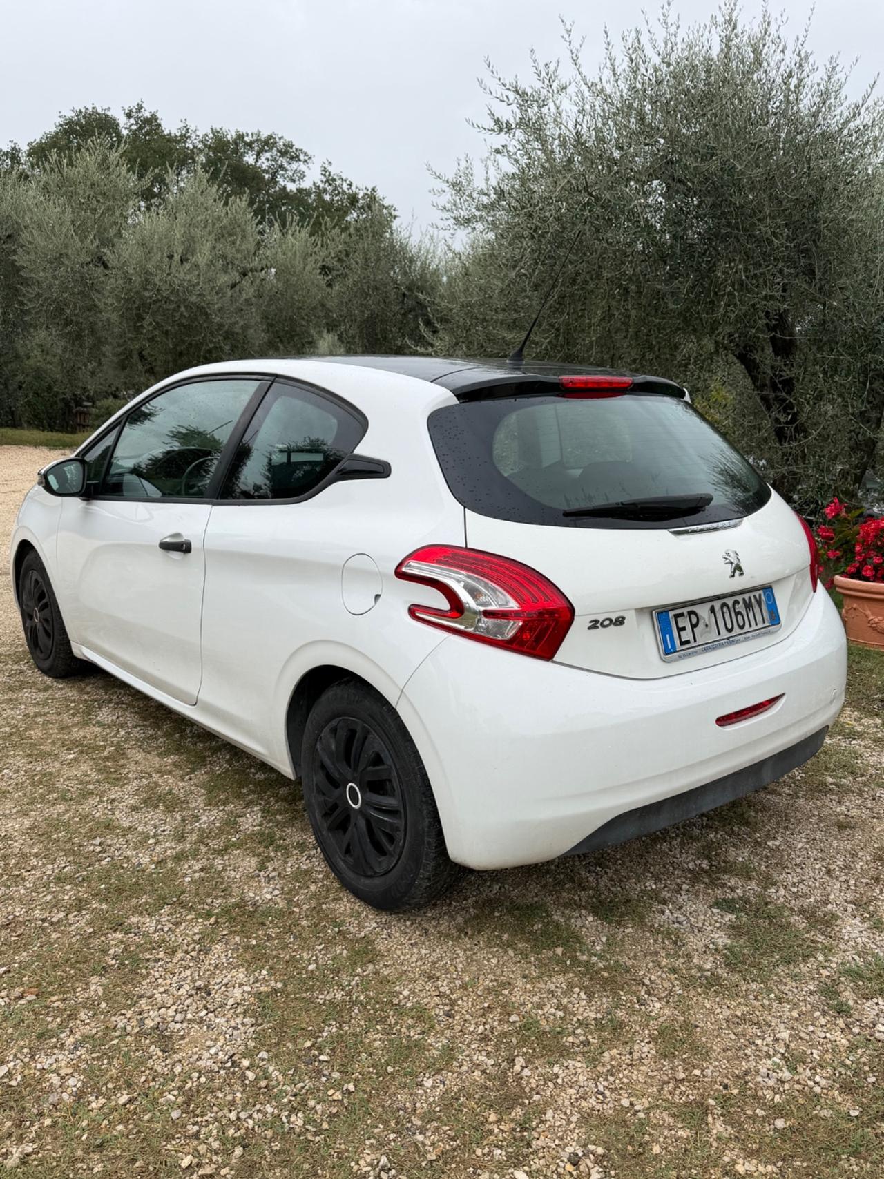 Peugeot 208 PureTech 82 3 porte Active