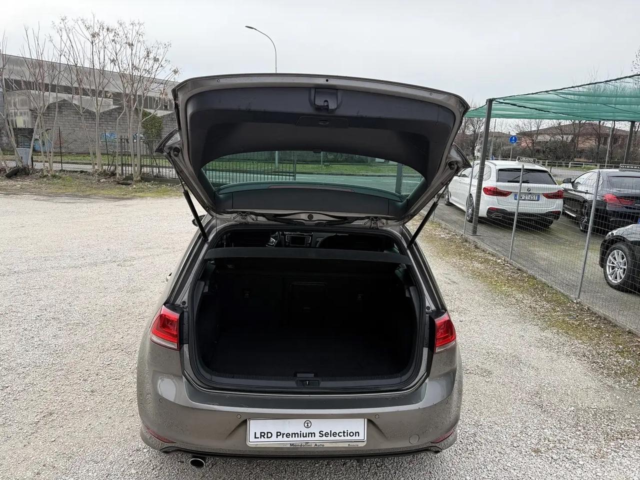 Volkswagen Golf 7 1.6 Tdi Dsg 110cv R-line Edition Uniporp E6