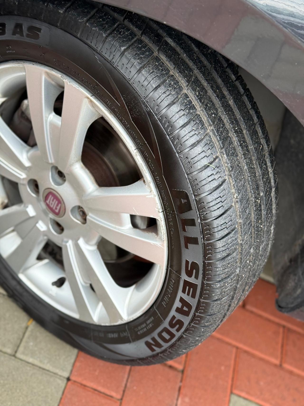 Fiat Qubo 1.3 MJT 95 CV Trekking GANCIO TRAINO